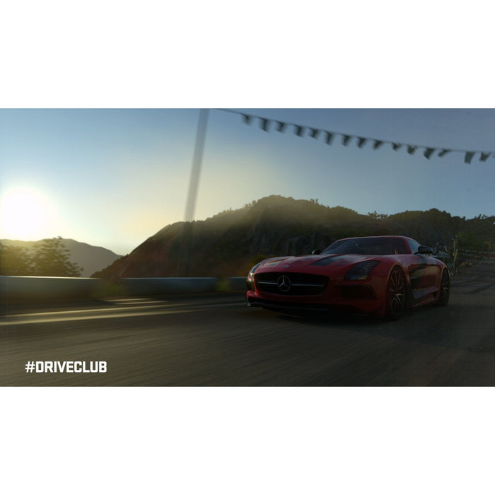 PS4 Hits Drive Club (R3)