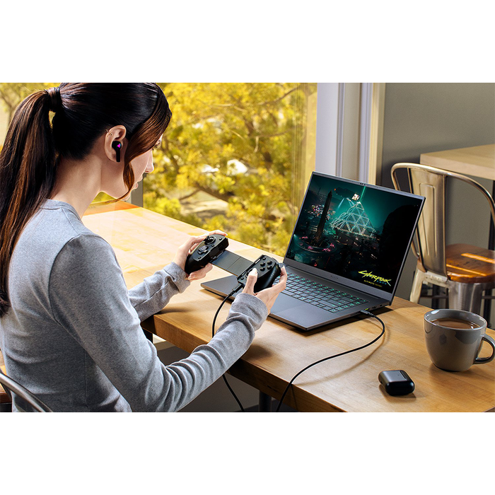 Razer Kishi V3 USB-C Gaming Controller (Android/iPhone) [06-03550100-R3M1]