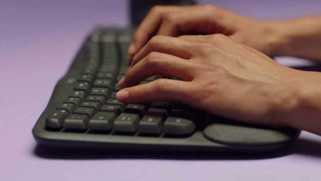 Logitech Wave Keys Ergonomics Wireless Gaming Keyboard - Off White