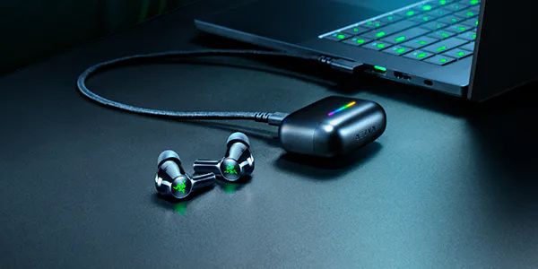 Razer Hammerhead V3 X Hyperspeed Wireless Earbuds - Black
