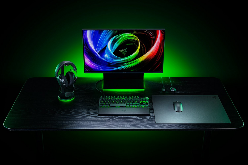 Razer Atlas Pro Ultra-Thin Premium 1.9mm Tempered Glass Gaming Mouse Mat (L) - Black