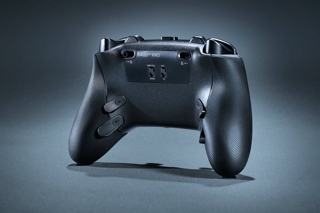 Razer Raiju V3 Pro Wireless Gaming Controller (PS5/PC) - Black [06-05580100-R3UA]